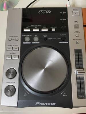 DJ機材 Pioneer CDJ200 Pioneer CDJ-200 / Vestax VMC004 DJ SET for practice USED