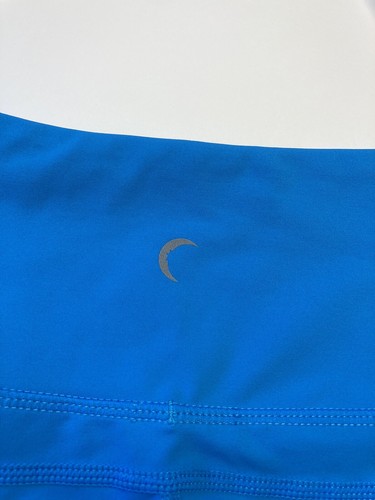 Legging corto Zyia azul real sauce claro N tiro alto talla 4 con bolsillos - Imagen 4 de 11