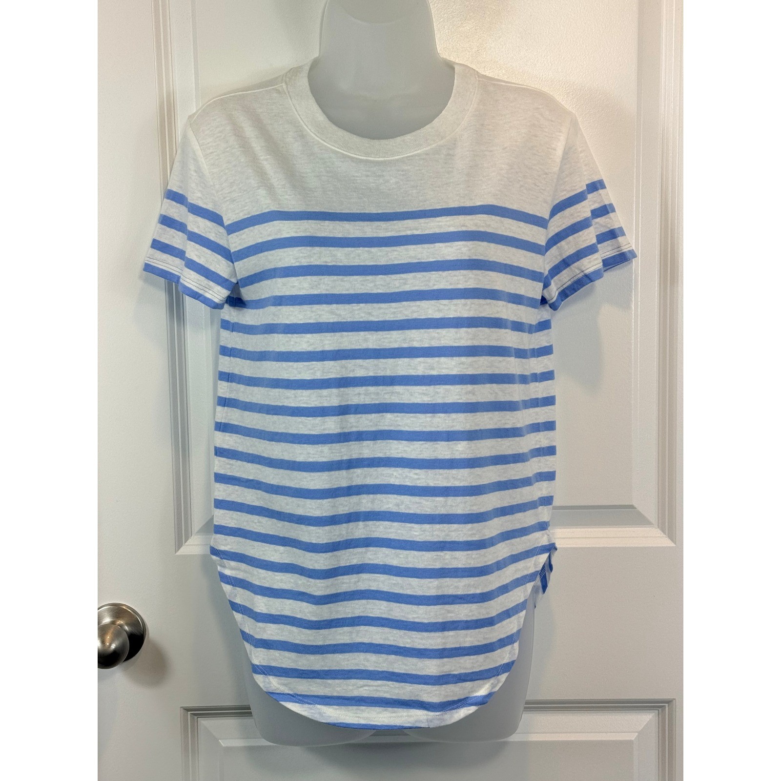 NWT Lou & Grey Striped TShirt White Blue Crew Neck Short Sleeve Casual Top XS
