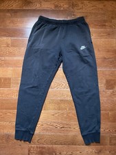 Nike Sportswear Club Fleece Joggers Men  s Size Small Tapered Pants Black Swoosh