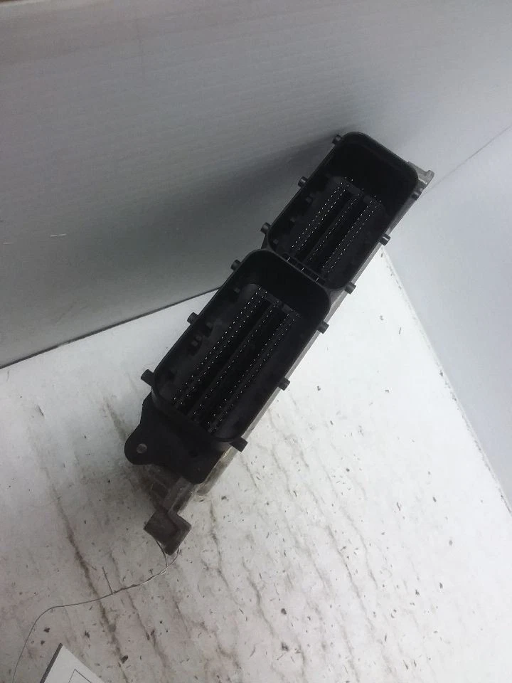 Módulo de control electrónico ECM del motor compatible con Jaguar XJ CPLA-12B684-YE 13-19 Foto 2 de 4