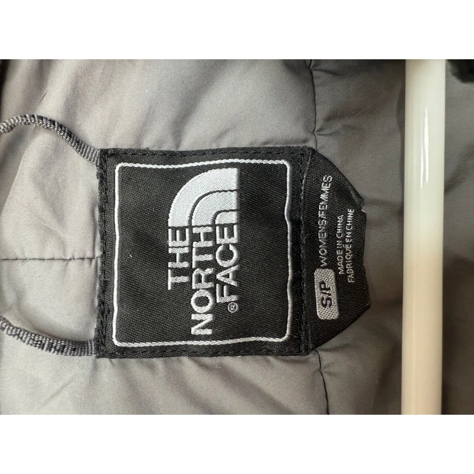 Chaqueta aislante The North Face gris acolchada para mujer talla S P ver fotos cálida Foto 4 de 4