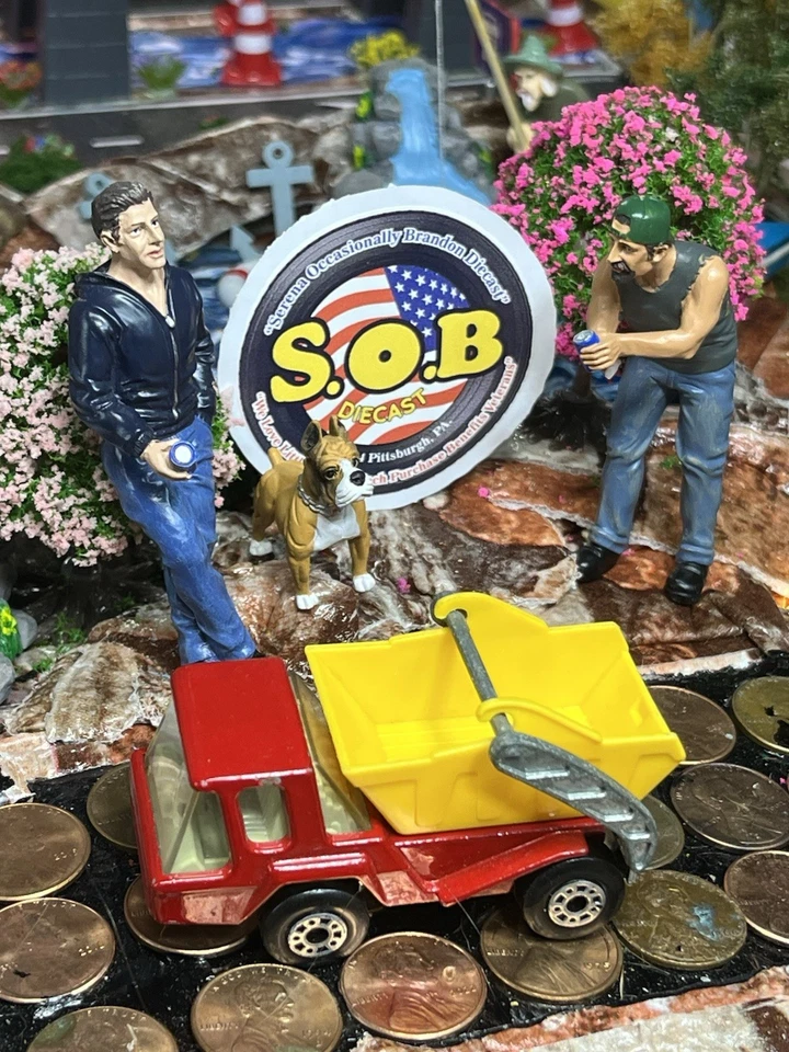 Lesney Matchbox Superfast 1976 Skip Truck No 37 1:64 Red Diecast USED NM Cond - Image 3 of 4