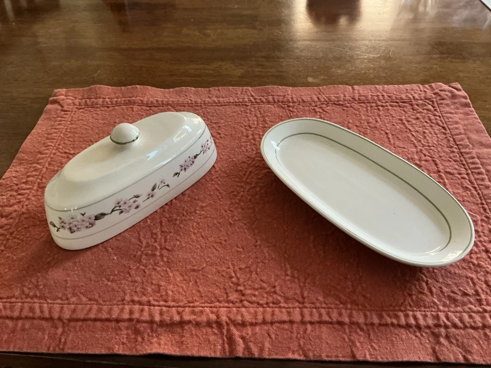 Plato de mantequilla de Martha Stewart Hydrangea Foto 2 de 3