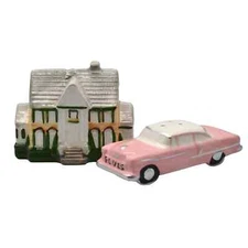 MID SOUTH SALT AND PEPPER SHAKER GRACELAND/CADDY