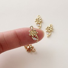 6pc CZ Pave Daisy Flower Charm,Cubic Zirconia Flower Pendant,Zircon Floral Charm