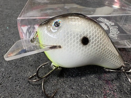 Black Label Balsa - C-1 - Custom Balsa Crankbait - Hot Anchovy Color