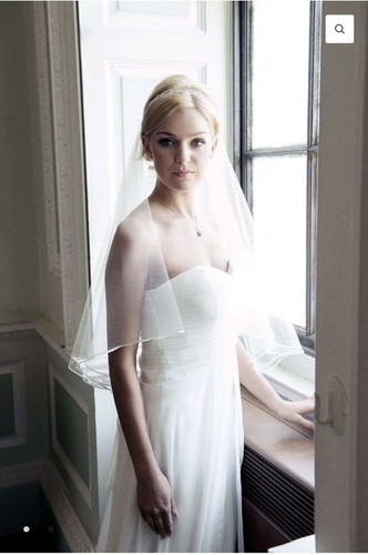 Lighthous Ivory 2 Tier Bridal Veil Tulle with Comb Elbow Satin Edged L1