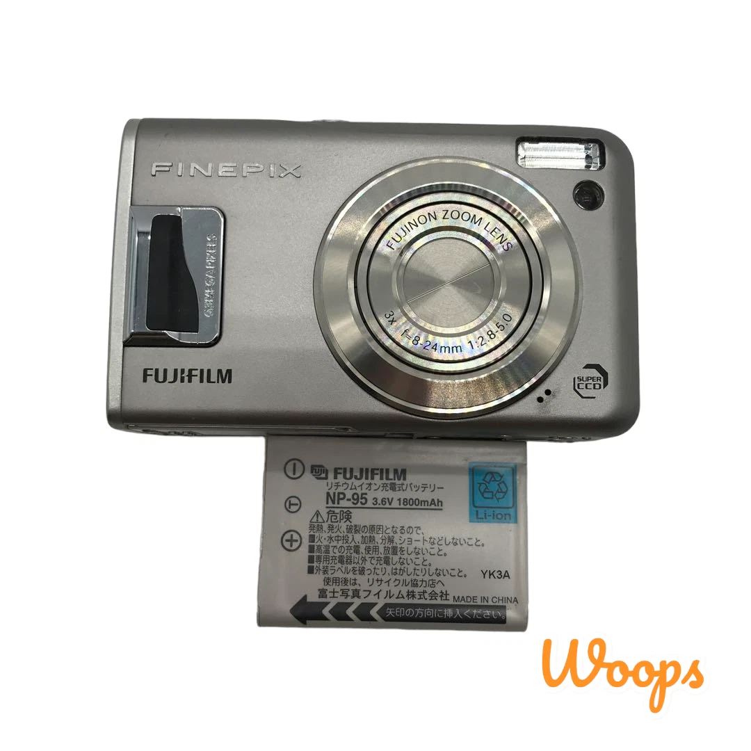 Fujifilm Fuji finepix F31FD digital camera from Japan