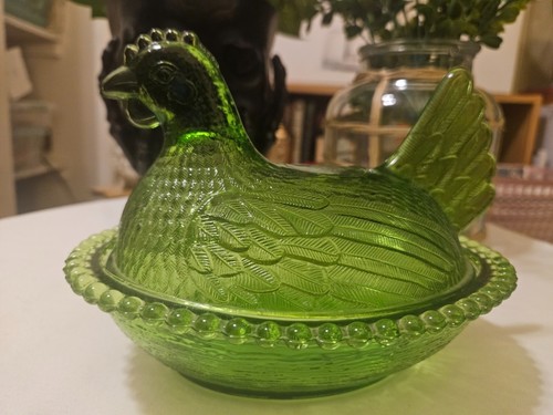 Indiana Glass Green Hen on a Nest 7" Beaded Candy Dish VTG **SEE PICTURES**