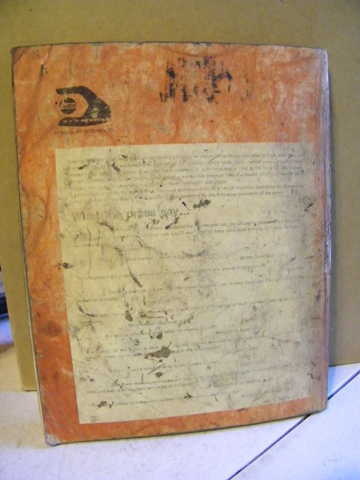 Manual de taller usado Haynes Triumph para propietarios 650 y 750 gemelos 1973 Foto 2 de 4