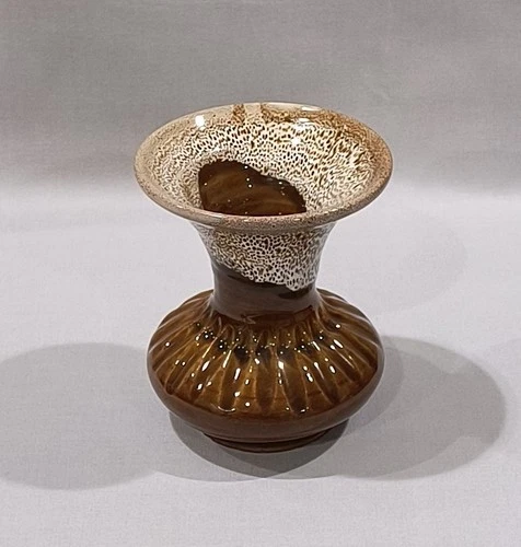 Vintage Van Briggle Pottery Vase Brown White Drip Glaze 4.25” Tall