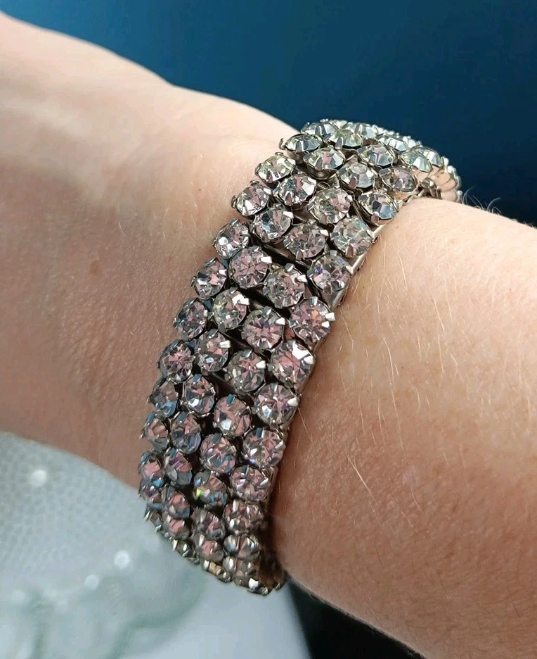 Pulsera Vintage Airflex Transparente Redonda Estrás Expansión Tono Plateado EE. UU.  Foto 4 de 4