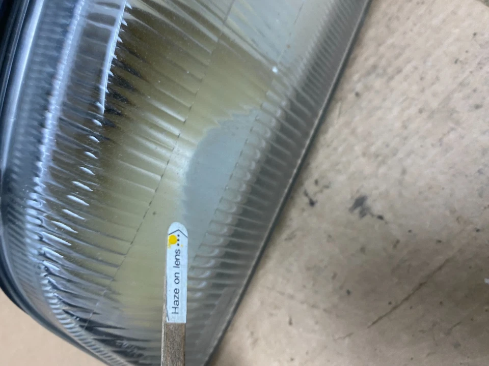 Faro halógeno lateral izquierdo conductor Volvo S70 C70 V70 1997-2000 OEM P2692 DW Foto 4 de 4