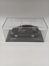 Minichamps Volkswagen Passat Black Mini Car 1/43