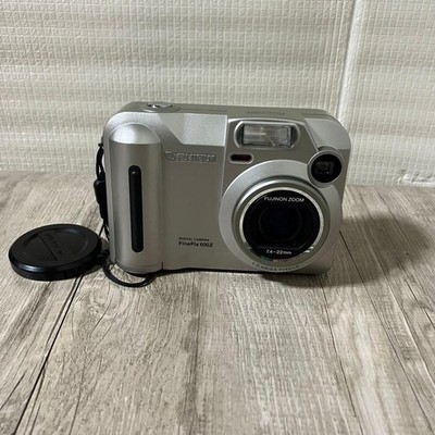 FUJIFILM FinePix 600Z Digital Camera Retro Collectible Silver | eBay