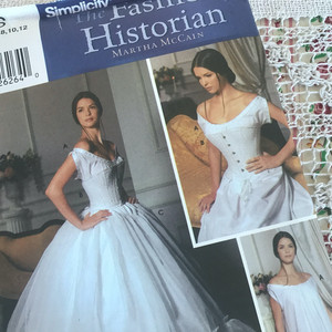 Simplicity Pattern 5726 Gone with the wind Costume Collection Historical Uncut