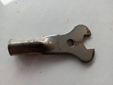 SKATE KEY - VINTAGE Metal ROLLER SKATE KEY - Tool / Wrench