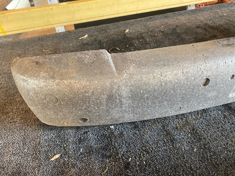 Parachoques trasero Hyundai Accent 2001 amortiguador de energía de impacto espuma OEM Foto 4 de 4