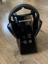 Sennheiser HDR 220 with Charging Stand TR 220