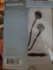 Magnavox Air MHP4858-BK In-Ear Earbuds with Microphone and Remote Control Black