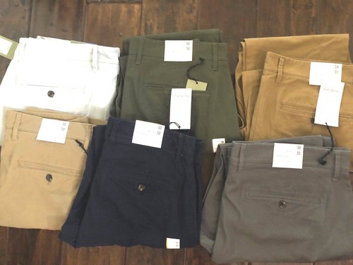 GOODFELLOW & CO MENS SLIM CHINO PANTS SLIM FIT COLOR/SIZE VARY - Picture 2 of 4