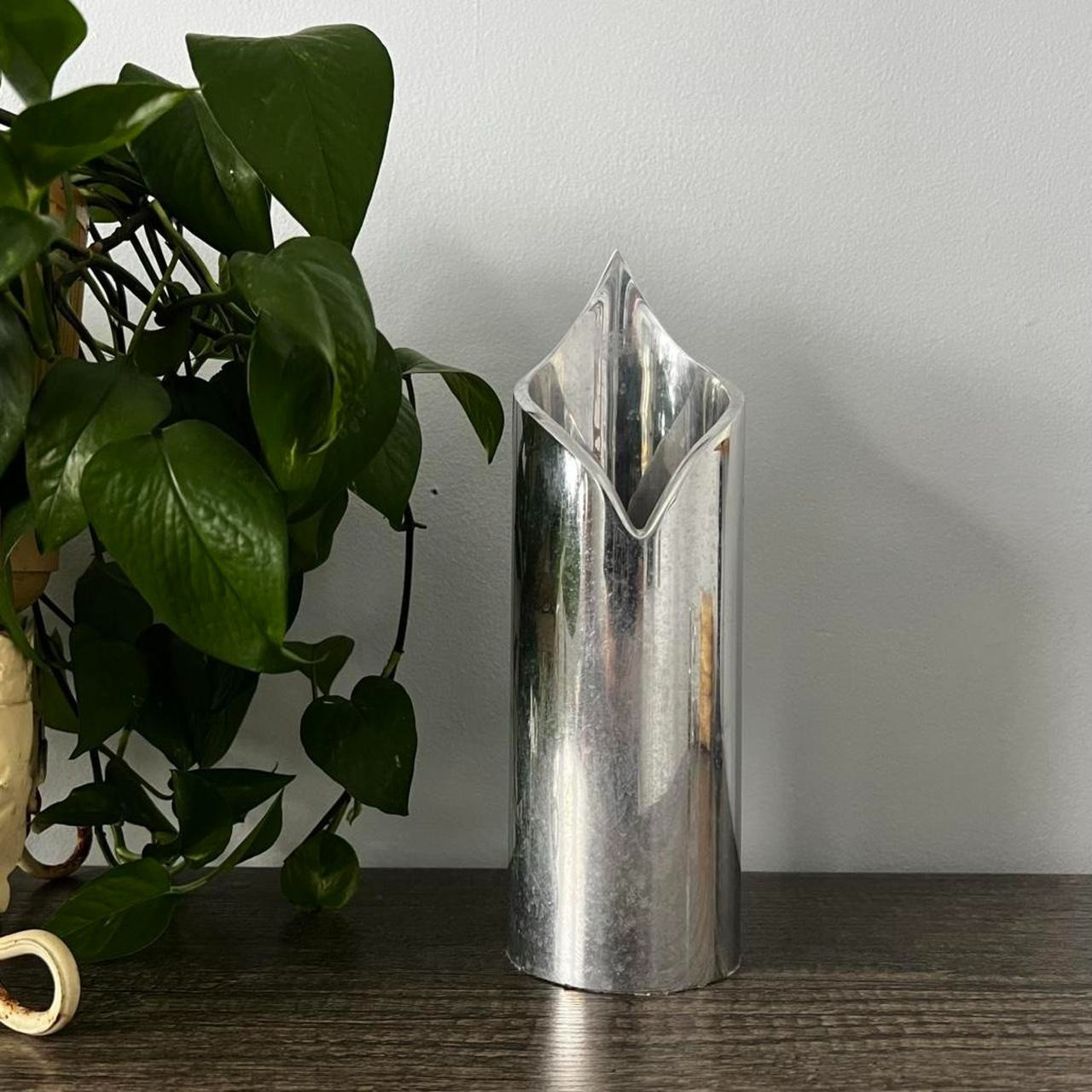 Vintage Cylinder with Teardrop style Silver Pillar Candle Holder