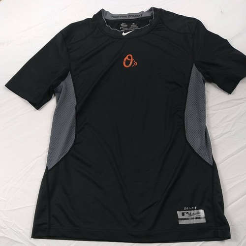 Nike Pro Combat T-Shirt Small dri-fit 
