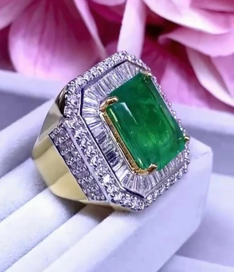 Anillo Real Exclusivo Diseño Art Deco Verde 11.28CT Esmeralda y Blanco 3.12CT Circonita Foto 2 de 4