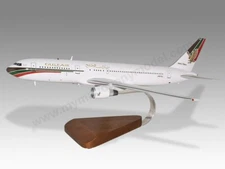 Boeing 767-300ER Gulf Air Desk Wood Airplane New Model Small Scale 1/150