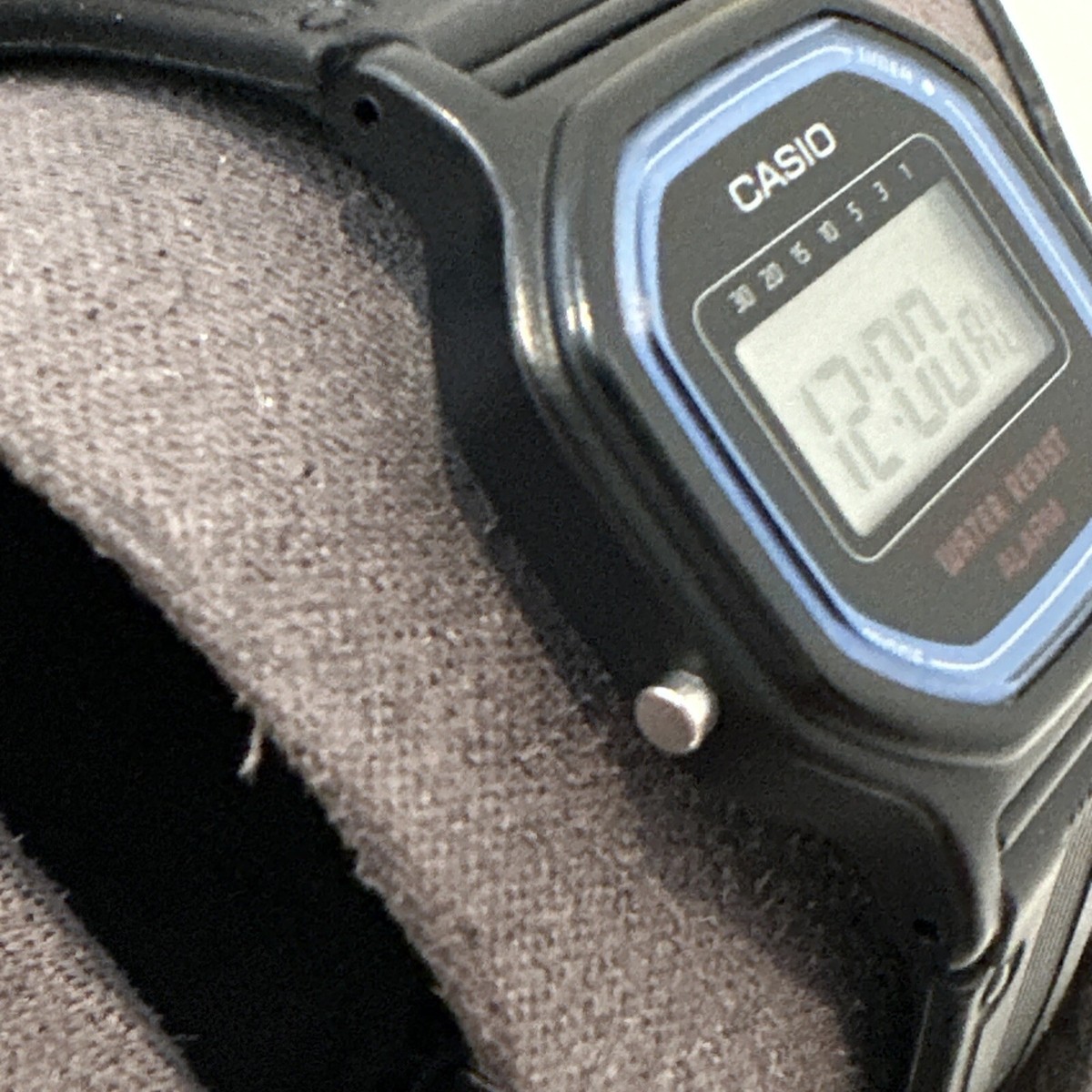 Casio LA11WB-1, Women