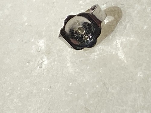 10k White Gold Single earring back - Picture 3 of 6