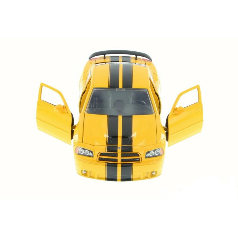90798 2006 Dodge Charger SRT8, Yellow - JADA - 1/24 Scale Diecast Model Toy Car - Image 4 of 4