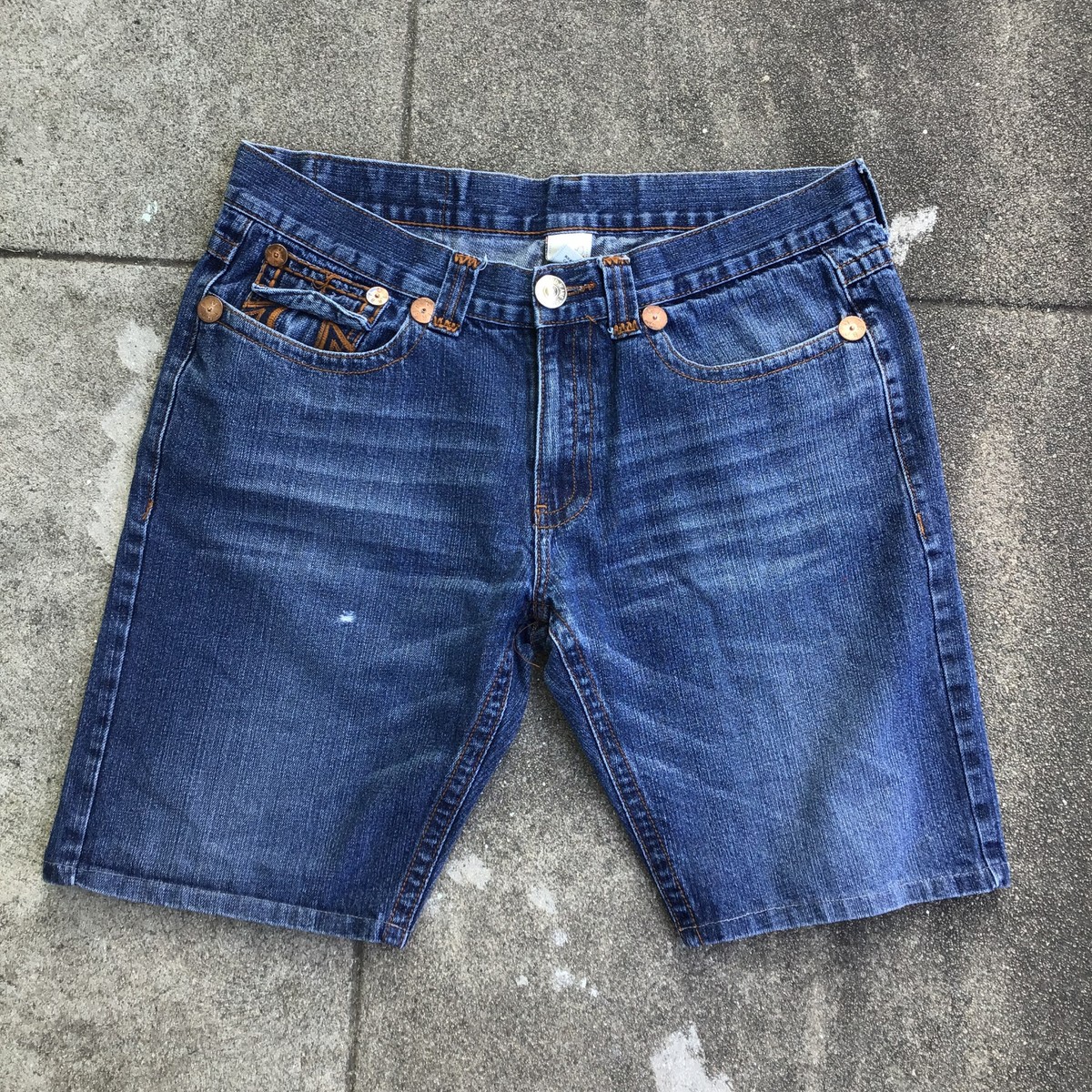 ✨稀少✨トゥルーレリジョン JOEY SUPER T 米国製 ブーツカットデニム True Religion Joey Super T Jeans with original tags Light