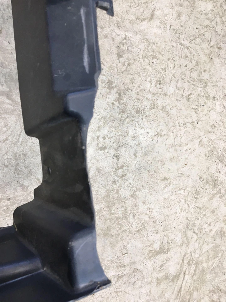 03 GMC ENVOY XL Radiator Support - Image 2 of 3