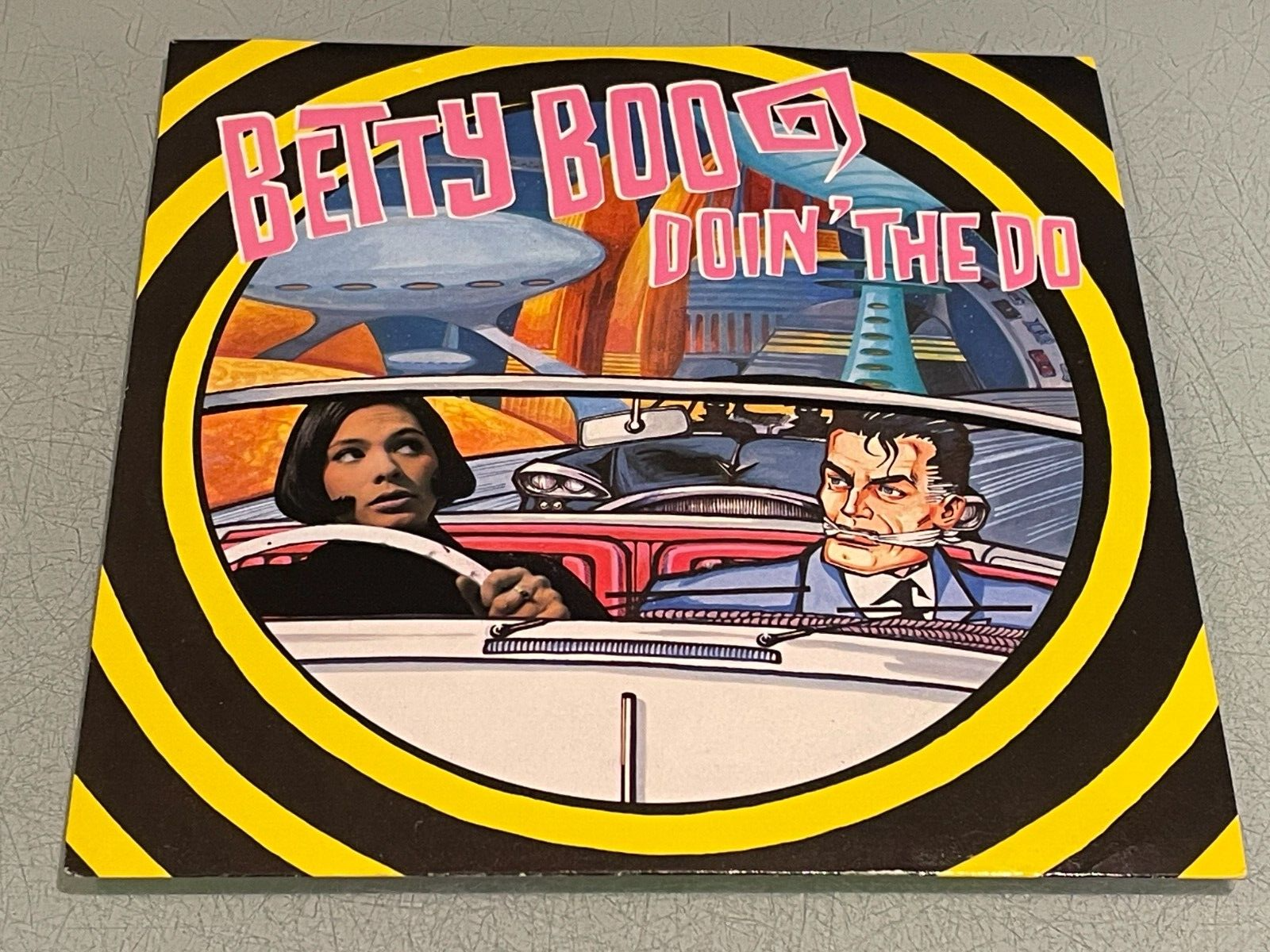 Betty Boo - Doin' The Do - Vinyl Record 7"" Single - 1990 Rhythm King - LEFT 36