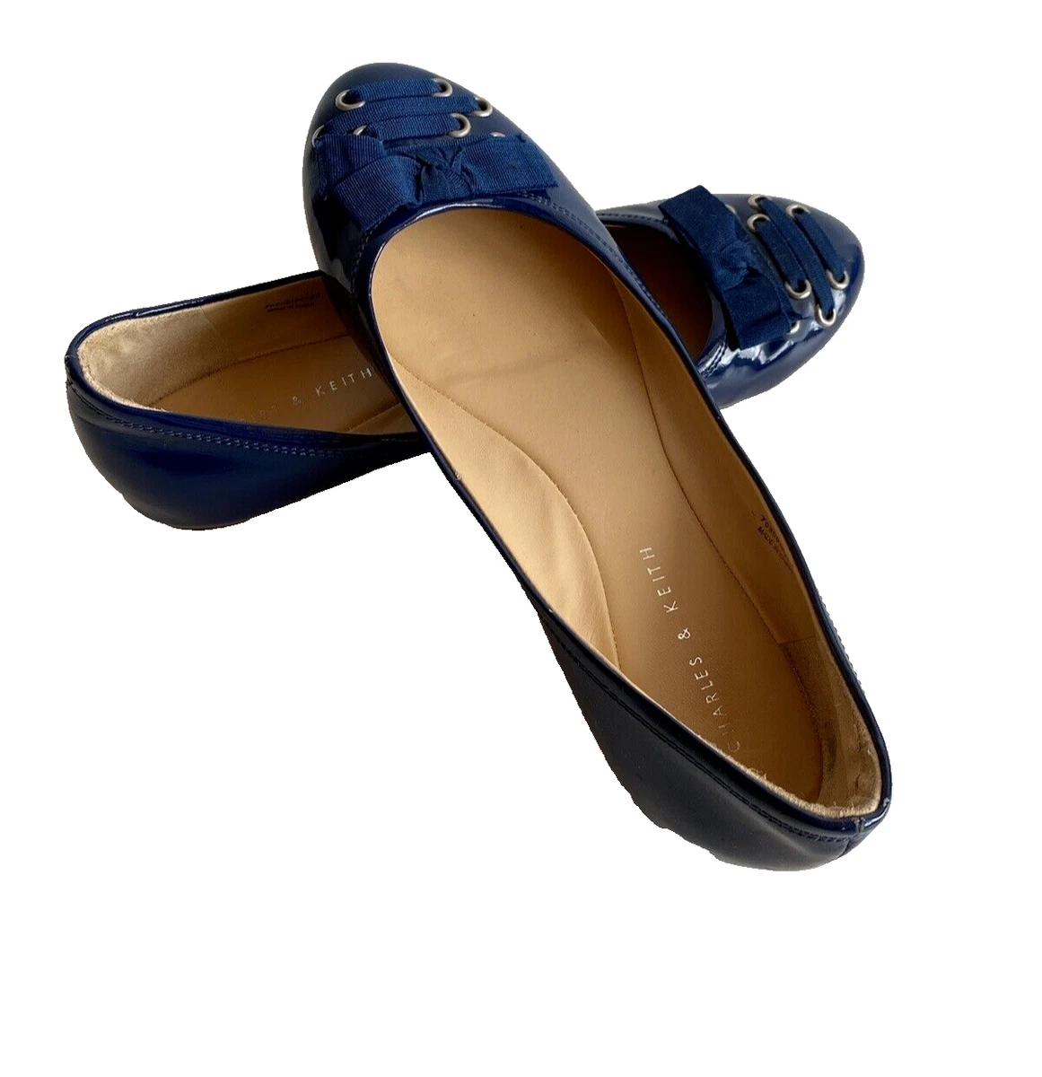 Navy flat top shoes size 6