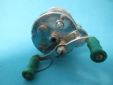 AWESOME VINTAGE PFLUGER AKRON NO 1893 FISHING REEL W/ GREEN HANDLE WORKS! TACKLE