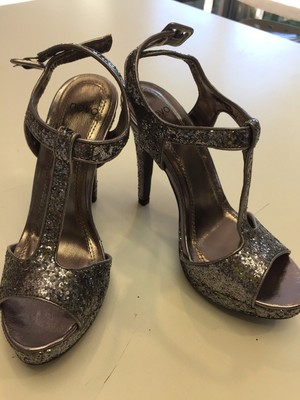 silver heels novo