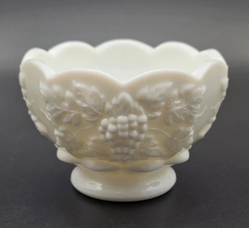Vintage Westmoreland White Milk Glass Grape Pattern Low Footed Dish Scallop Rim