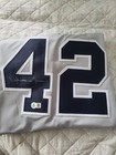 Mariano Rivera Grey Jersey New York Yankees Hand-Signed Autographed Beckett COA. — photo 2
