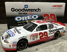 2001 Kevin Harvick GM Goodwrench Service Plus Oreo 1/24 Action Nascar Diecast