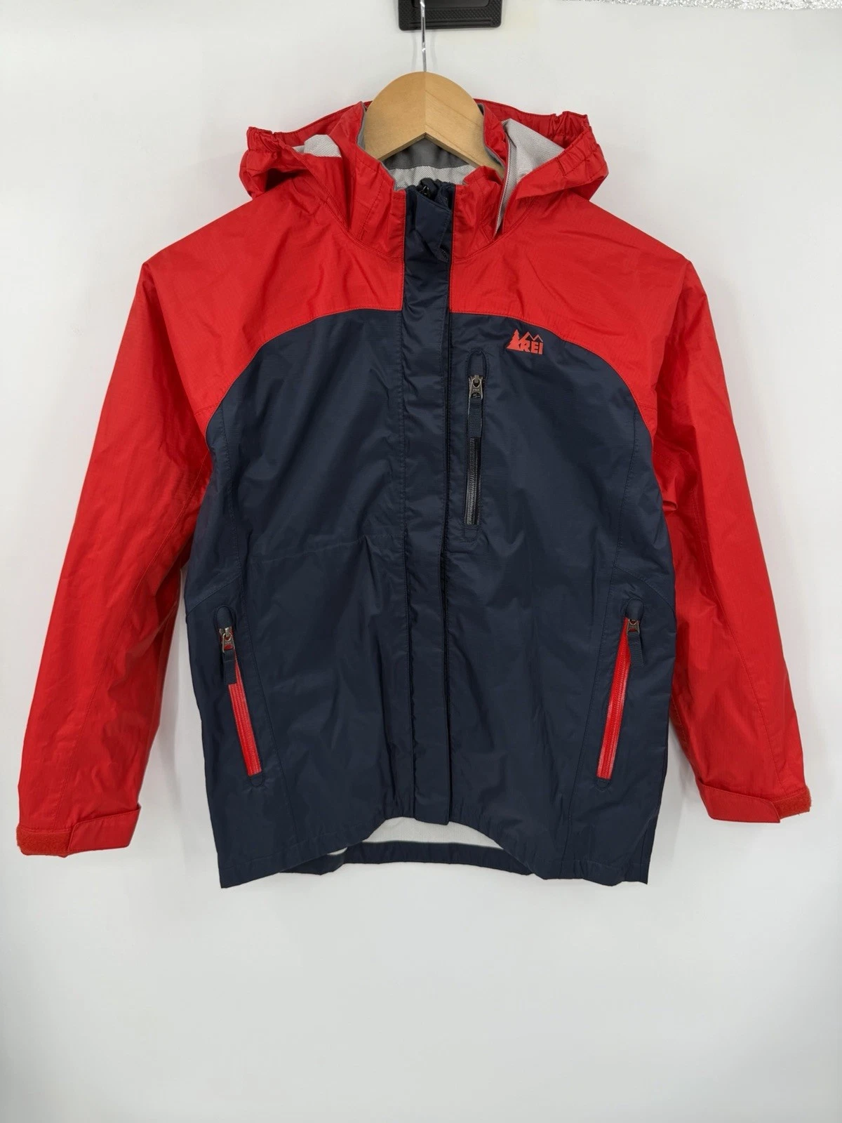 REI Rain Jacket Boy’s Medium 10-12 Hooded Outdoor Weather Gear Blue Red