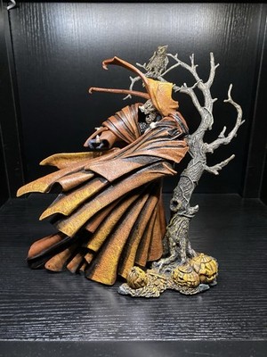 McFarlane Spawn i.88 Classic Comic Series 24 Halloween.  **Read Description**