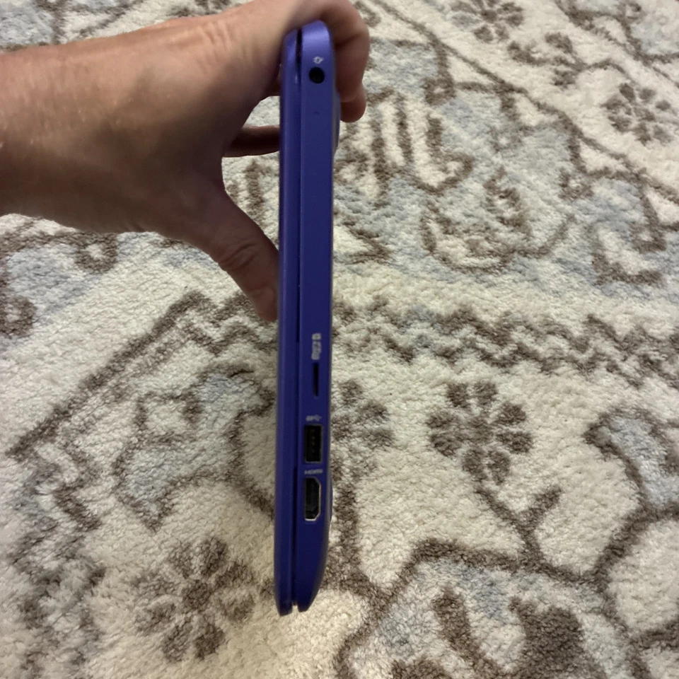 HP Stream 11-r020nr 32 GB eMMC Intel Celeron 1,6 GHz 2 GB RAM (necesita batería) Foto 3 de 4