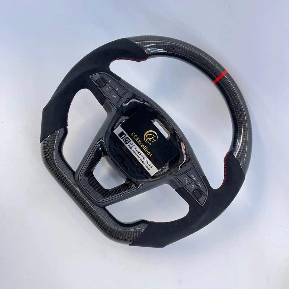 Volante carbono Alcantara Seat Leon Mk3 FR Cupra Ibiza Ateca 2014-2020 Foto 2 de 4