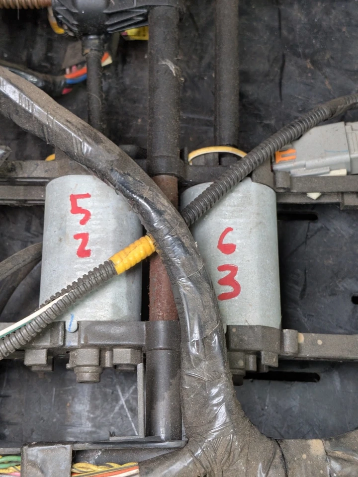 05-07 Cadillac Sts asiento delantero derecho pasajero pista OEM Foto 4 de 4