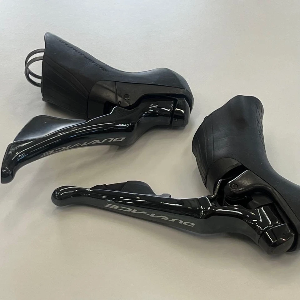 Shimano Dura Ace ST-R9100 Dual Control Lever 2x11 Used - Image 2 of 4