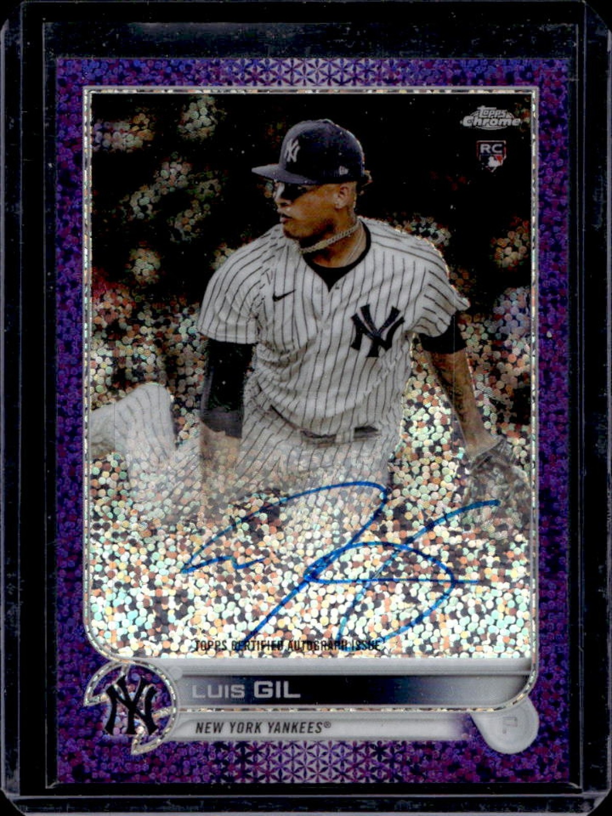 2022 Topps Chrome Luis Gil Rookie Auto RC Purple Speckle Refractor #/299 Yankees