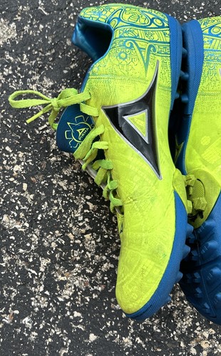 PIRMA IMPERI DISEÑO AZTECA FÚTBOL FÚTBOL TACO CÉSPED SIN CLAVOS VOLT AZUL NEGRO 9.5 - Imagen 3 de 24